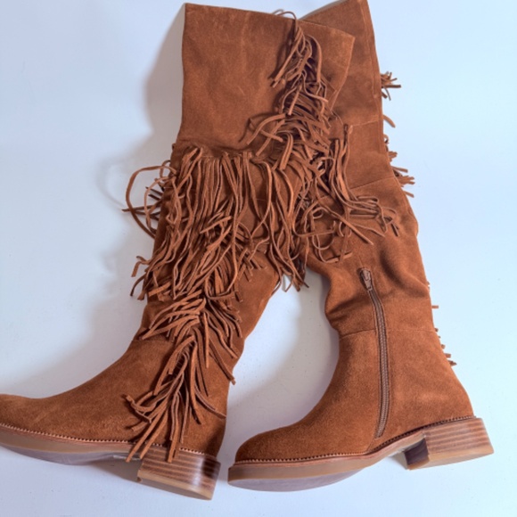 Mystery Shoe Box | 3 Pairs Designer & Trendy Styles | One Size | Women’s Shoes - Picture 12 of 12